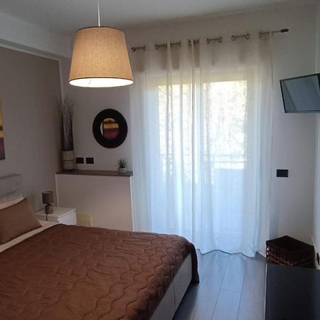 Appartement La Casa Di Ale à Aci Castello Extérieur photo