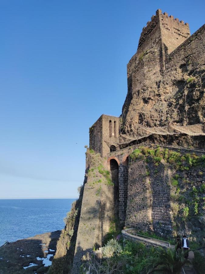 Appartement La Casa Di Ale à Aci Castello Extérieur photo
