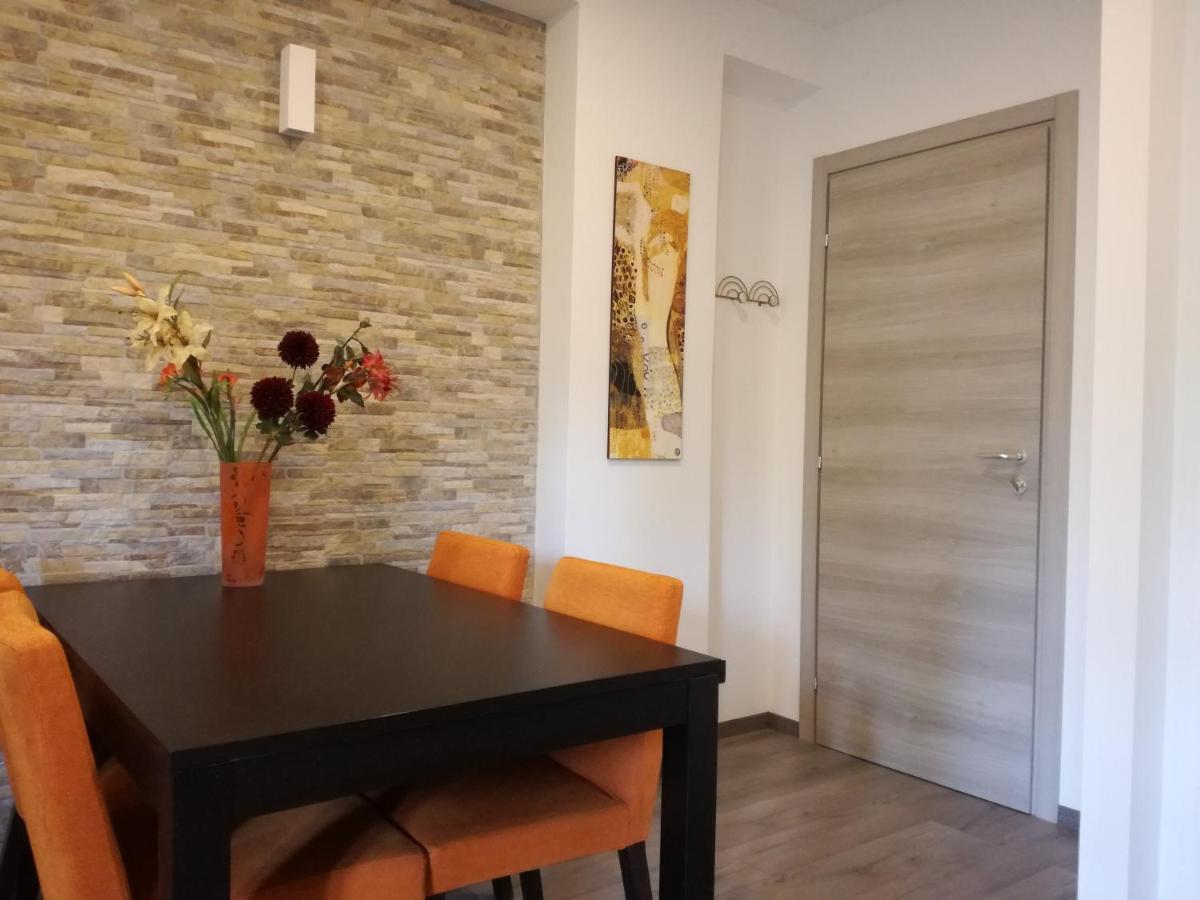 Appartement La Casa Di Ale à Aci Castello Extérieur photo